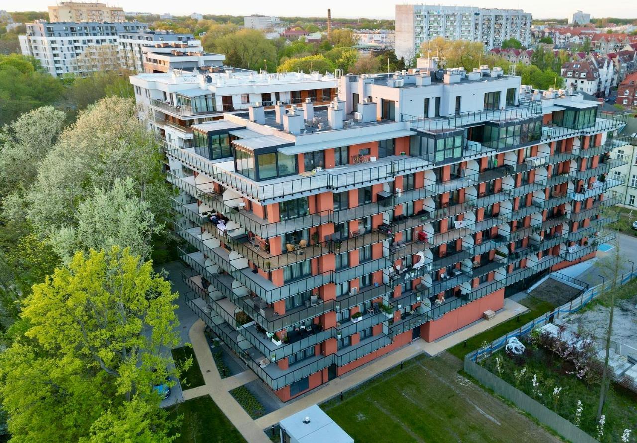 Apartamenty Wyspa Solna By Vacation Rental - Basen, Sauna, Jacuzzi, Silownia W Cenie Kolobrzeg Exterior photo